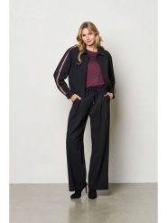 &Co Woman Spodnie "Fiene" w kolorze czarnym rozmiar: M. Czarne spodnie materiałowe &Co Woman, m, bez wzorów, z materiału, z podwyższonym stanem. Za 191.42 zł.