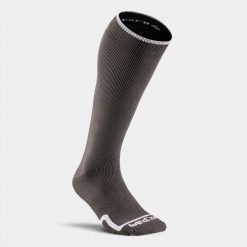 Skarpety narciarskie i snowboardowe dla dorosłych Wedze 100. Skarpety WED'ZE, bez wzorów, z dzianiny. Za 24.99 zł.