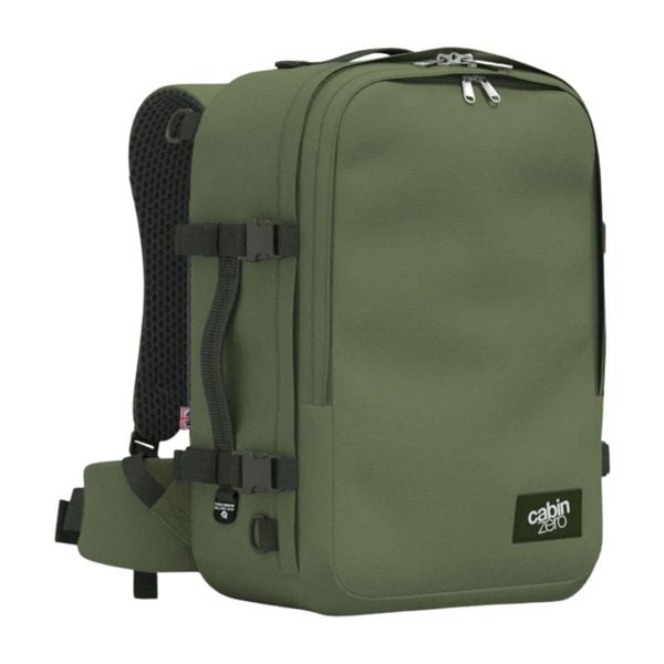 Plecak torba podręczna CabinZero Classic Pro 32 L CZ26. Zielone torby na laptopa CABINZERO, bez wzorów, z materiału. Za 449.99 zł.
