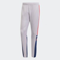 Spodnie piłkarskie ADIDAS Squadra 25 treningowe. Niebieskie spodnie sportowe Adidas, s, bez wzorów, na fitness i siłownię. Za 129.99 zł.