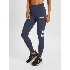 Damskie wysokie legginsy Hummel Legacy. Niebieskie legginsy Hummel, s, bez wzorów, z bawełny, z podwyższonym stanem. Za 106.15 zł.
