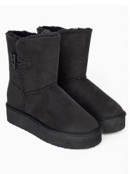 ISLAND BOOT Botki zimowe "Emmy" w kolorze czarnym rozmiar: 39. Czarne botki Island Boot, na zimę, bez wzorów, bez obcasa, bez zapięcia. Za 149.66 zł.