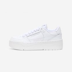 Buty sportowe CJ80 Platform. Białe obuwie sportowe DECATHLON, z gumy, bez zapięcia, trekkingowe. Za 249.99 zł.
