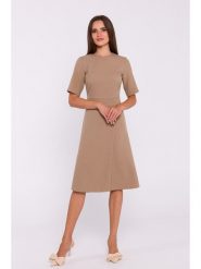 Stylove Sukienka w kolorze beżowym rozmiar: M. Brązowe sukienki Stylove, m, bez wzorów, bez kołnierzyka, bez ramiączek, midi. Za 255.45 zł.