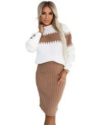 Numoco Sukienka w kolorze jasnobrązowo-białym rozmiar: onesize. Brązowe sukienki Numoco, bez wzorów, prążkowane, bez kołnierzyka, bez ramiączek, maxi. Za 219.45 zł.