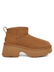 Ugg Śniegowce W Classic Ultra Mini Heights 1158311 Brązowy. Brązowe trapery i śniegowce UGG, ze skóry. Za 599.00 zł.