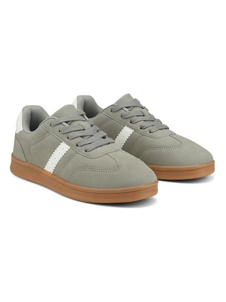 Freyling Sneakersy w kolorze szarym rozmiar: 38. Szare trampki Freyling, bez wzorów, bez zapięcia. Za 106.38 zł.