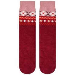 Puszyste Skarpety Świąteczne Unisex Dla Dorosłych Festivity Fair Isle. Czerwone skarpety Dare 2b, bez wzorów. Za 29.99 zł.