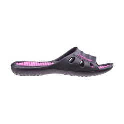 Klapki damskie Aquawave Manusa WMNS - czarne, Rozmiar buta 38. Czarne klapki AQUAWAVE, bez wzorów, bez obcasa. W wyprzedaży za 44.99 zł.