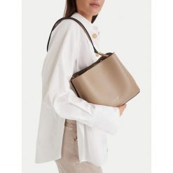 Torebka GINO ROSSI. Brązowe torebki klasyczne Gino Rossi, bez wzorów, bez dodatków. Za 279.99 zł.