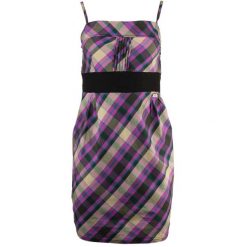 Sukienka damska Nell Ellen fioletowa. Czerwone sukienki ENELL, na co dzień, s, bez wzorów, eleganckie, bez kołnierzyka, bez ramiączek, sportowe. Za 114.99 zł.