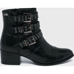 Pepe Jeans - Botki Waterloo Berlin. Czarne botki Pepe Jeans, bez wzorów, z jeansu, bez obcasa, na obcasie, bez zapięcia. W wyprzedaży za 449.90 zł.