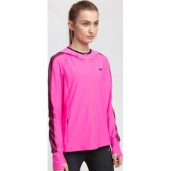 Bluza treningowa damska BLDF200 - różowy neon. Bluzy 4f. W wyprzedaży za 99.99 zł.