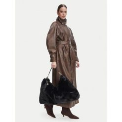 Torebka Liu Jo. Czarne torebki klasyczne Liu Jo, bez wzorów, bez dodatków. Za 499.99 zł.