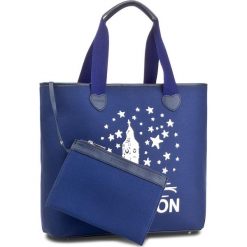 Torebka TWINSET - Shopping AS8PNA St. London Blu Scuro 02303. Niebieskie shopper Twinset, bez wzorów, z materiału, duże, bez dodatków. W wyprzedaży za 259.00 zł.