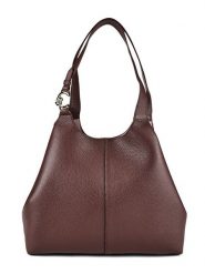 Coccinelle Torebka SHA Coccinelle C-Easy E1 SHA 11 01 01 Bordowy. Czerwone torebki klasyczne Coccinelle, bez wzorów, ze skóry, bez dodatków. Za 1,399.00 zł.
