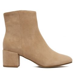Botki HÖGL. Brązowe botki Högl, bez wzorów, bez obcasa, na słupku, bez zapięcia. Za 749.99 zł.