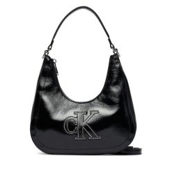 Torebka Calvin Klein. Czarne torebki klasyczne Calvin Klein, bez wzorów, bez dodatków. Za 409.99 zł.