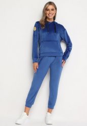 Granatowy Komplet Dresowy z Bawełną Bluza z Kapturem i Kieszenią Spodnie z Gumką w Talii Quesaria. Niebieskie bluzy Born2be, m, bez wzorów, z bawełny, z kapturem. W wyprzedaży za 84.99 zł.