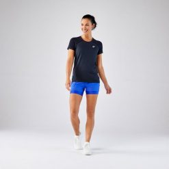 Koszulka tenisowa damska Artengo Light. Czarne bluzki KUIKMA, xl, bez wzorów, z dzianiny, sportowe, bez kołnierzyka, bez ramiączek. Za 89.99 zł.