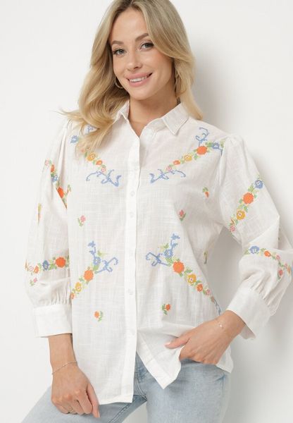 Biała Koszula z Bawełny Ozdobiona Haftem i Regulowanymi Rękawami Dolissa. Białe koszule Born2be, l, bez wzorów, z bawełny, bez kołnierzyka, bez ramiączek. Za 79.99 zł.