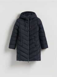 Pikowany płaszcz - granatowy. Niebieskie płaszcze Reserved, l, bez wzorów, z tkaniny, bez kaptura. Za 159.99 zł.