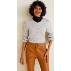 Mango - Sweter. Szare swetry Mango, l, bez wzorów, z dzianiny, bez ramiączek. W wyprzedaży za 59.90 zł.