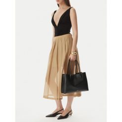 Torebka Furla. Czarne torebki klasyczne Furla, bez wzorów, bez dodatków. Za 1,529.00 zł.