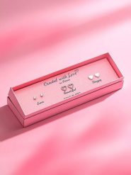 Created with Love 3-częściowy zestaw kolczyków-wkrętek "Cherish" z cyrkoniami rozmiar: onesize. Szare kolczyki Created with Love, z cyrkonią, srebrne. Za 56.99 zł.