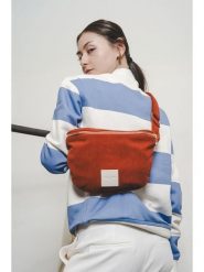 Christian Laurier Torebka "Cyra" w kolorze czerwonym - 30 x 20 x 6 cm rozmiar: onesize. Czerwone torby na ramię Christian Laurier, bez wzorów, z materiału, na ramię, bez dodatków. Za 195.99 zł.