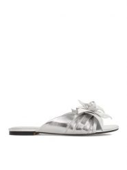 GINO ROSSI Klapki CEO-ROSE-LT-2221-1 Srebrny. Szare klapki Gino Rossi, bez wzorów, ze skóry, bez obcasa. Za 349.99 zł.