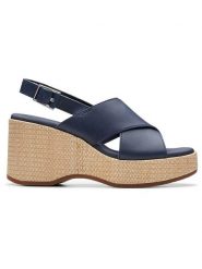 Clarks Skórzane sandały "Manon Wish" w kolorze granatowym na obcasie rozmiar: 41.5. Niebieskie sandały Clarks, bez wzorów, z otwartym noskiem, bez obcasa, na koturnie, bez zapięcia. Za 145.26 zł.