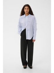 Soaked in Luxury Koszula w kolorze błękitno-białym rozmiar: L. Niebieskie koszule Soaked in Luxury, l, bez wzorów, z bawełny, bez kołnierzyka, bez ramiączek. Za 191.88 zł.