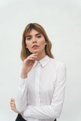 Klasyczna Koszula z Kołnierzykiem - Biała. Białe koszule Nife, xl, bez wzorów, z bawełny, klasyczne, bez kołnierzyka, bez ramiączek. Za 179.90 zł.