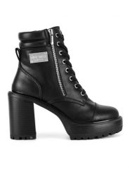 Nine West Botki WFA3363-1 Czarny. Czarne botki Nine West, bez wzorów, z materiału, bez obcasa, na słupku, bez zapięcia. Za 349.99 zł.