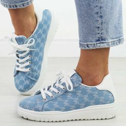 Niebieskie sportowe buty damskie McBraun 23362. Niebieskie obuwie sportowe McBraun, na lato, z tkaniny, bez zapięcia, na fitness i siłownię. W wyprzedaży za 69.30 zł.