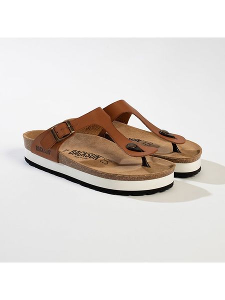 BACKSUN Japonki "Alghero" w kolorze jasnobrązowym rozmiar: 39. Brązowe klapki Backsun, bez wzorów, z materiału, z otwartym noskiem, bez obcasa, na platformie. Za 140.20 zł.