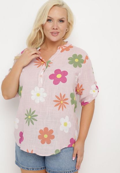 Różowa Koszula z Lnu i Bawełny w Kwiaty z Krótkim Rękawem Ambubia. Czerwone koszule Born2be, plus size, bez wzorów, z bawełny, bez kołnierzyka, plus size, bez ramiączek. Za 79.99 zł.