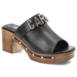 Czarne Klapki Carinii Eleganckie Chodaki Damskie. Czarne klapki Carinii, bez wzorów, ze skóry, bez obcasa, na obcasie. Za 419.00 zł.