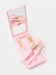Zestaw pędzli do makijażu w etui - różowy. Zestawy Sinsay. Za 6.99 zł.