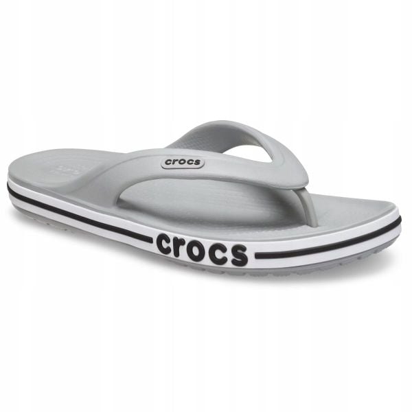 Japonki Dla Dorosłych Crocs Bayaband Flip. Szare klapki Crocs, bez wzorów, z materiału, bez obcasa. Za 129.99 zł.