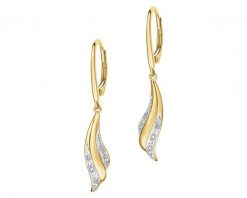 Kolczyki z żółtego złota z diamentami - 0,05 ct - próba 585. Żółte kolczyki Apart, z diamentem, złote. Za 2,990.00 zł.