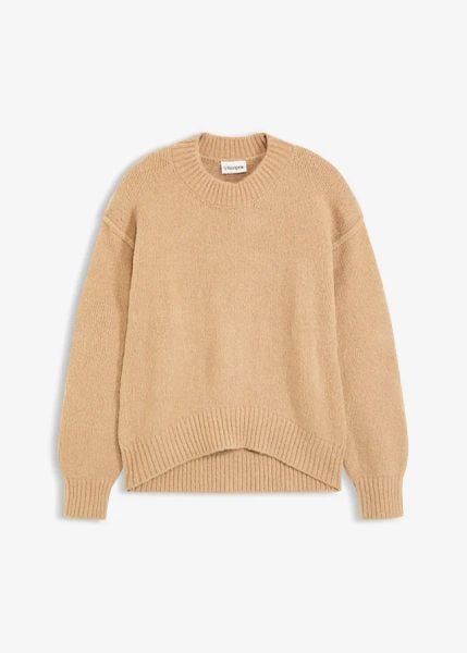 Sweter z cienkiej dzianiny o kroju oversize. Brązowe swetry bonprix, bez wzorów, z dzianiny, bez ramiączek. Za 109.99 zł.