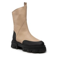 Botki Rage Age. Brązowe botki Rage Age, bez wzorów, bez obcasa, na płaskiej podeszwie, bez zapięcia. Za 599.00 zł.