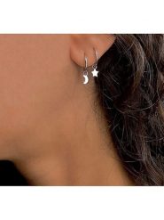 Les Petites Précieuses Srebrne kolczyki-kreole rozmiar: onesize. Szare kolczyki Les Petites Précieuses, srebrne. Za 74.46 zł.