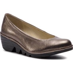 Półbuty FLY LONDON - Pump P500424096 Bronze. Czółenka Fly London. W wyprzedaży za 289.00 zł.