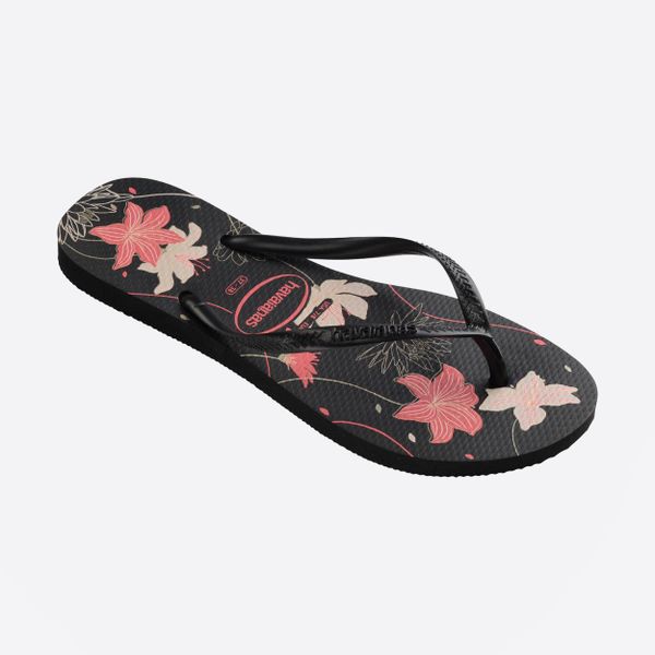 Japonki damskie Havaianas Slim Organic. Czarne klapki Havaianas, bez wzorów, z kauczuku, bez obcasa. Za 89.99 zł.