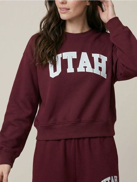 Bluza crewneck z napisem UTAH - bordowy. Czerwone bluzy Sinsay, l, bez wzorów, bez kaptura. Za 29.99 zł.
