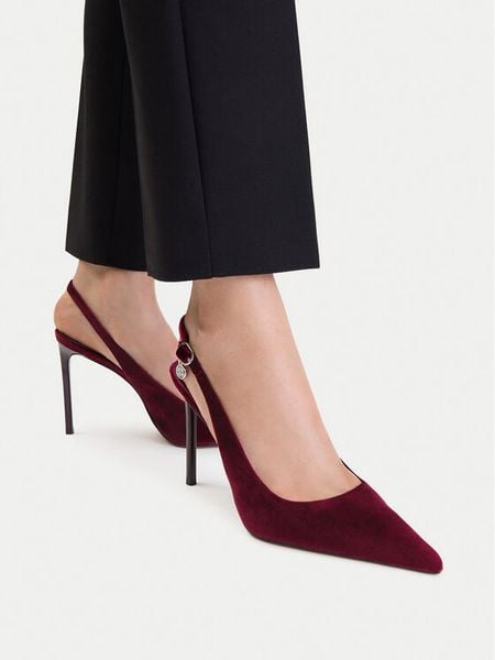 Nine West Szpilki EO-TS6384-02 Bordowy. Czerwone szpilki Nine West, bez wzorów, z materiału, bez obcasa, na szpilce, bez zapięcia. Za 279.99 zł.