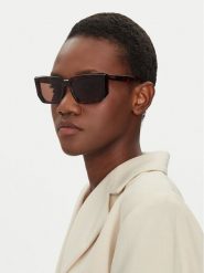 Max Mara Okulary przeciwsłoneczne MM0126 52E Brązowy. Brązowe okulary przeciwsłoneczne Max Mara, bez wzorów, z tworzywa sztucznego. Za 629.99 zł.
